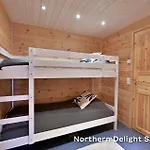 Northern Delight, Saivu & Ulda בקתה